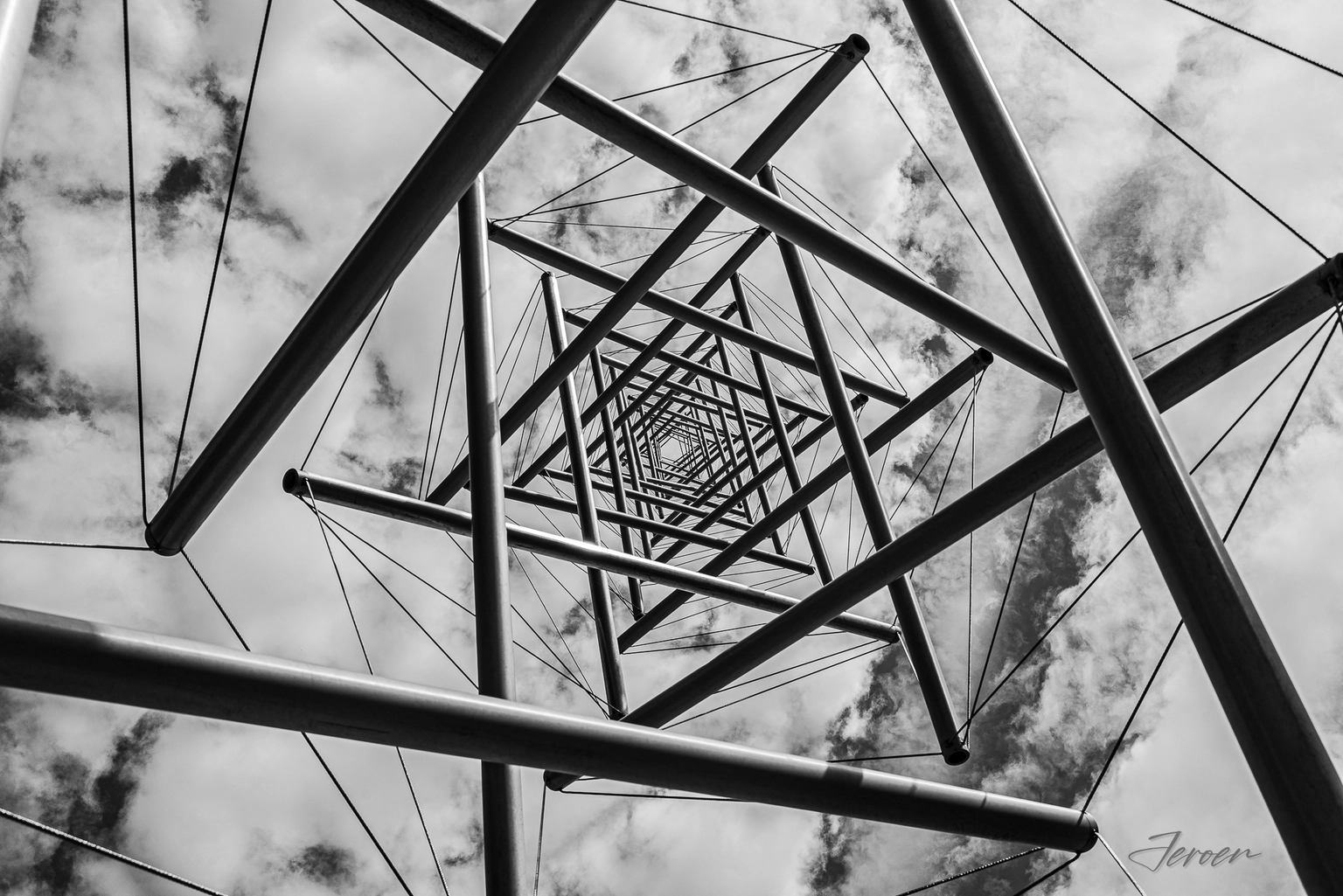 Kenneth Snelson's Needle Tower II at the Kröller-Müller Museum, Otterlo